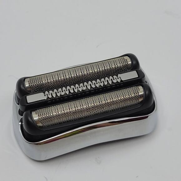 Braun Series 3 390cc-4 Cordless Rechargeable Mens Self-Cleaning Electric Shaver - Picture 12 of 15